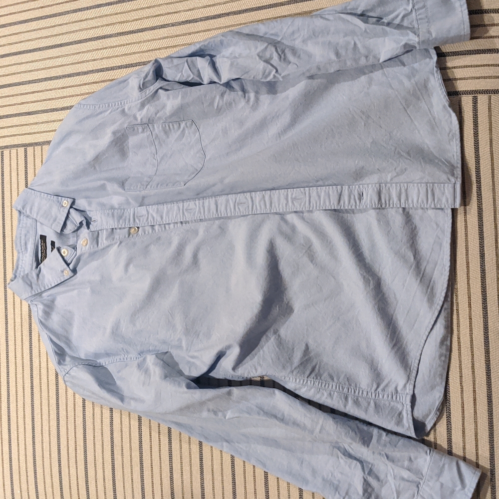Banana Republic Blue Oxford Button Down Shirt (Slim Fit Medium Untucked, EUC)